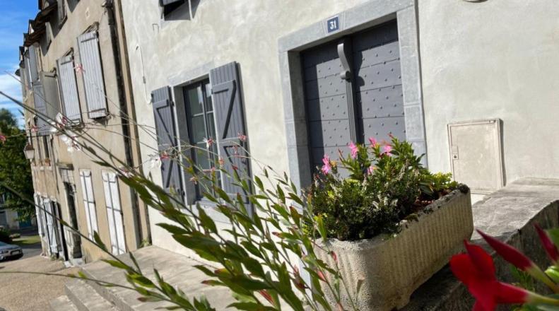 Le Saint Pierre Quartier Historique D'Oloron Sainte Marieアパートメント エクステリア 写真